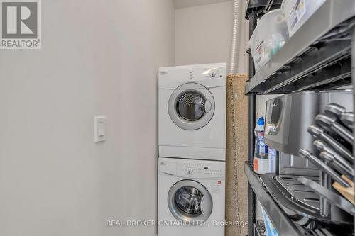 Ph10 - 18 Graydon Hall Drive, Toronto, ON - Indoor Photo Showing Laundry Room