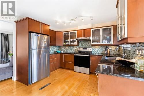 157 Cranbrook Crescent, Sudbury, ON - Indoor Photo Showing Kitchen