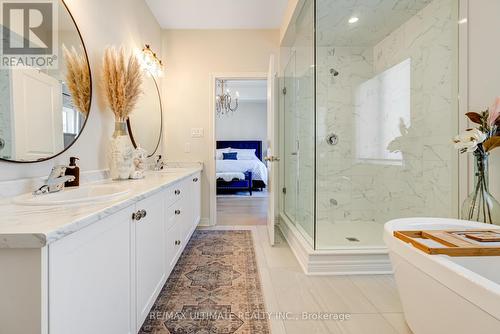 42 Buttonleaf Crescent, Whitchurch-Stouffville, ON - Indoor Photo Showing Bathroom