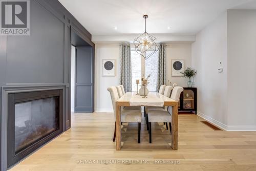 42 Buttonleaf Crescent, Whitchurch-Stouffville, ON - Indoor Photo Showing Dining Room