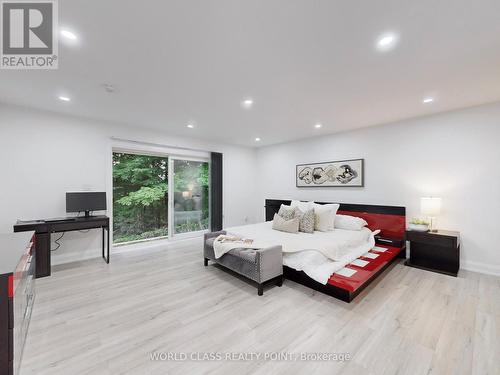 60 Klein'S Ridge, Vaughan, ON - Indoor Photo Showing Bedroom