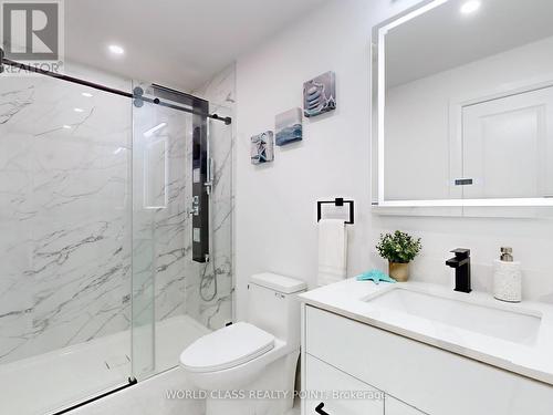 60 Klein'S Ridge, Vaughan, ON - Indoor Photo Showing Bathroom