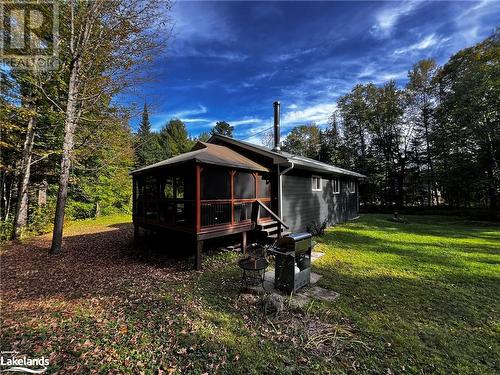 Side View - 1571 Buckslide Road, Algonquin Highlands, ON - Outdoor