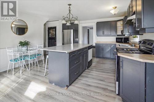 532 Dundas Street, Belleville, ON - Indoor Photo Showing Kitchen