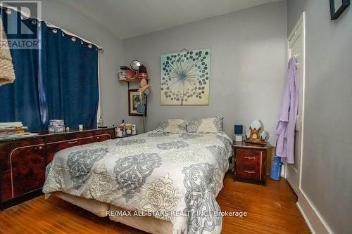 833 Crawford Drive, Peterborough (Monaghan), ON - Indoor Photo Showing Bedroom