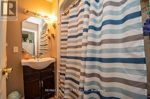 833 Crawford Drive, Peterborough (Monaghan), ON - Indoor Photo Showing Bathroom