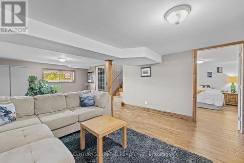 1551 County Rd 6, Douro-Dummer, ON - Indoor Photo Showing Living Room