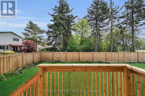 35 Kingfisher Drive, Hamilton, ON - Outdoor