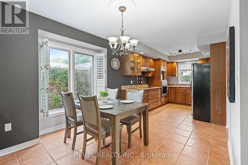 105 Dorothy Street, St. Catharines, ON - Indoor Photo Showing Dining Room