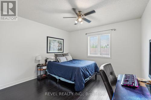 105 Dorothy Street, St. Catharines, ON - Indoor Photo Showing Bedroom