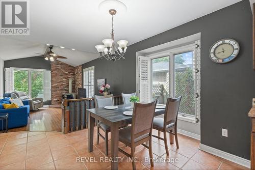 105 Dorothy Street, St. Catharines, ON - Indoor Photo Showing Dining Room