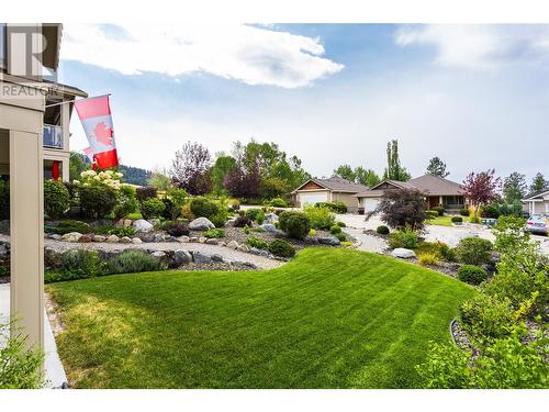 3474 Pine Valley Drive, Kelowna, BC - Outdoor