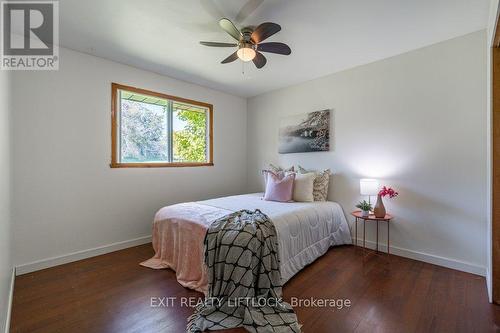 25 Emily Manor Drive, Kawartha Lakes, ON - Indoor Photo Showing Bedroom