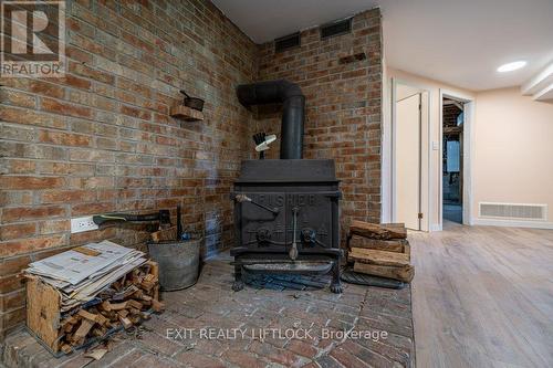 25 Emily Manor Drive, Kawartha Lakes, ON - Indoor With Fireplace