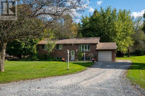 25 Emily Manor Drive, Kawartha Lakes, ON - Outdoor