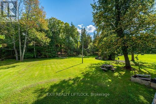 25 Emily Manor Drive, Kawartha Lakes, ON - Outdoor