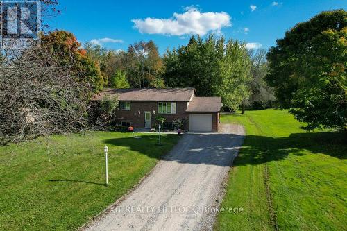 25 Emily Manor Drive, Kawartha Lakes, ON - Outdoor