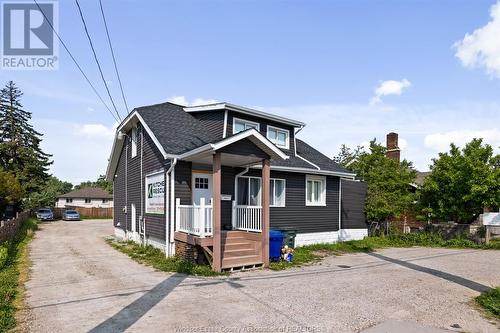 3021 Walker Road, Windsor, ON - Outdoor With Facade