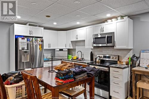 3021 Walker Road, Windsor, ON - Indoor Photo Showing Kitchen With Upgraded Kitchen