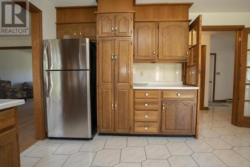 124 Bitonti Cres, Sault Ste. Marie, ON - Indoor Photo Showing Kitchen