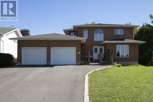 124 Bitonti Cres, Sault Ste. Marie, ON - Outdoor With Facade