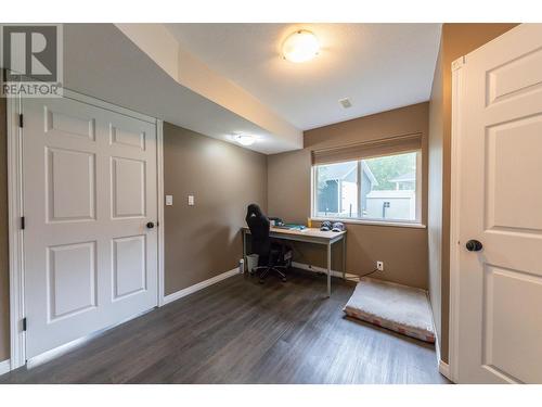 5807 Todd  Road, Kamloops, BC - Indoor Photo Showing Other Room