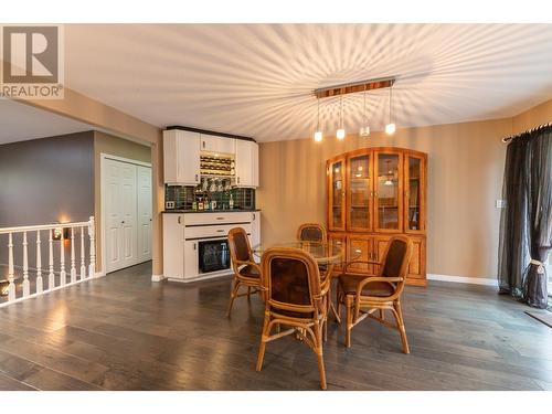 5807 Todd  Road, Kamloops, BC - Indoor Photo Showing Dining Room