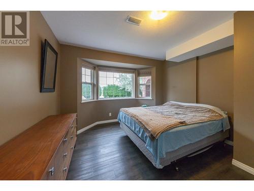 5807 Todd  Road, Kamloops, BC - Indoor Photo Showing Bedroom