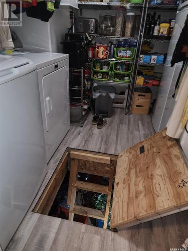 603 Main Street, Melville, SK - Indoor Photo Showing Laundry Room