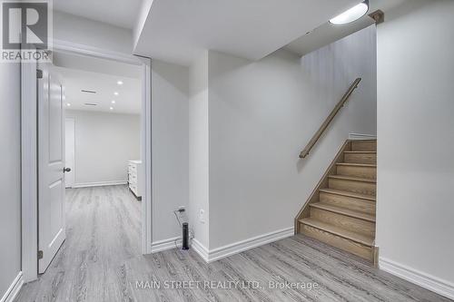 22 Kenneth Ross Bend, East Gwillimbury, ON - Indoor Photo Showing Other Room