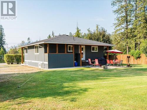 10 Skands Road, Christina Lake, BC - Outdoor