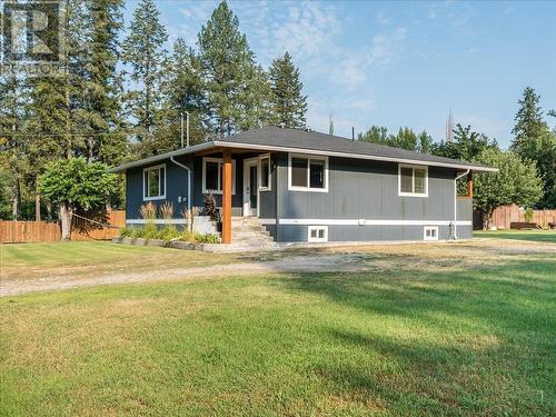 10 Skands Road, Christina Lake, BC - Outdoor