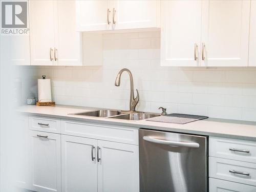 10 Skands Road, Christina Lake, BC - Indoor Photo Showing Kitchen With Double Sink