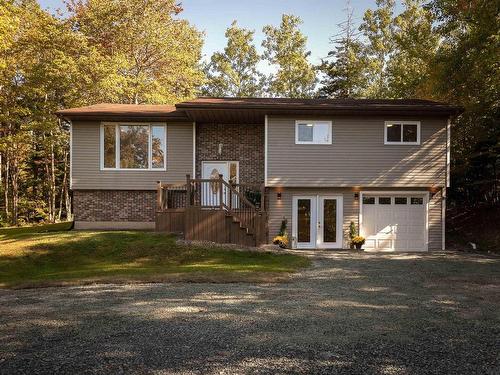 143 Lakeland Street, Beaver Bank, NS 