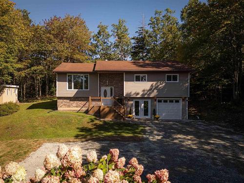 143 Lakeland Street, Beaver Bank, NS 