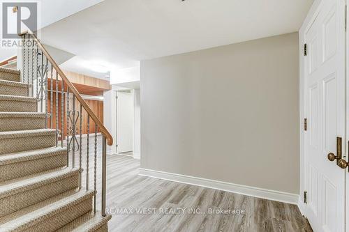 120 Neilson Drive, Toronto, ON - Indoor Photo Showing Other Room