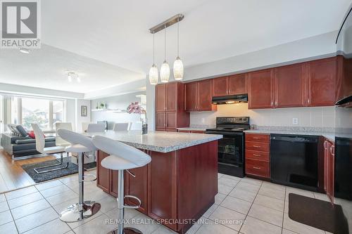 1 - 5005 Oscar Peterson Boulevard, Mississauga, ON - Indoor Photo Showing Kitchen