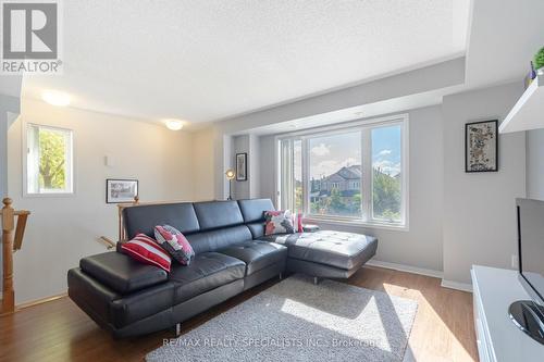 1 - 5005 Oscar Peterson Boulevard, Mississauga, ON - Indoor Photo Showing Living Room