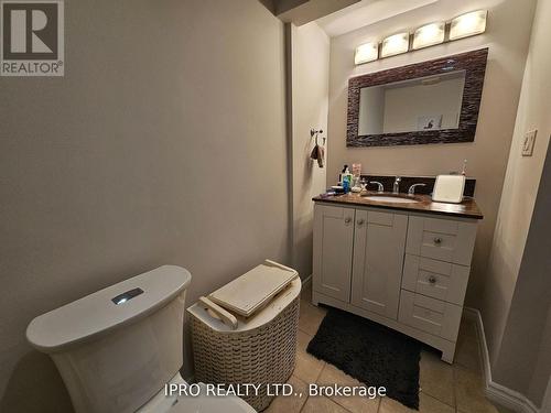 7027 Estoril Road, Mississauga, ON - Indoor Photo Showing Bathroom