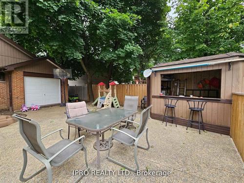 7027 Estoril Road, Mississauga, ON - Outdoor With Deck Patio Veranda