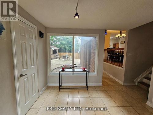 7027 Estoril Road, Mississauga, ON - Indoor Photo Showing Other Room