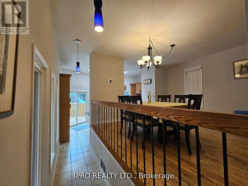 7027 Estoril Road, Mississauga, ON - Indoor Photo Showing Other Room