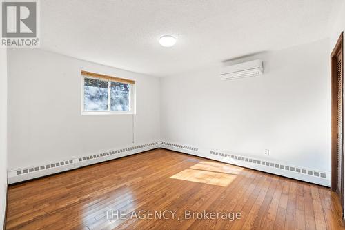 17520 Keele Street, King, ON - Indoor Photo Showing Other Room