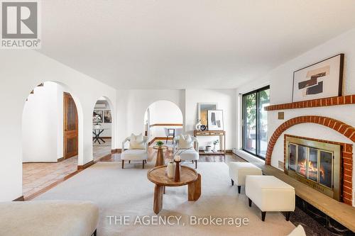 17520 Keele Street, King, ON - Indoor Photo Showing Living Room With Fireplace