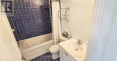 2205 - 2121 Lakeshore Boulevard W, Toronto, ON - Indoor Photo Showing Bathroom