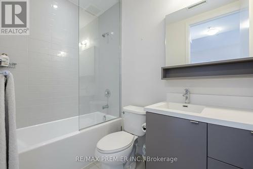 413 - 457 Plains Road E, Burlington, ON - Indoor Photo Showing Bathroom