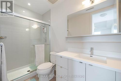 413 - 457 Plains Road E, Burlington, ON - Indoor Photo Showing Bathroom