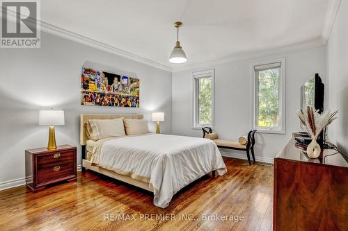 12 Westmount Park Road, Toronto, ON - Indoor Photo Showing Bedroom