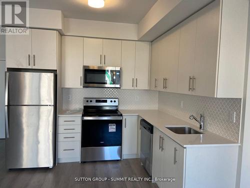 21 - 3409 Ridgeway Drive E, Mississauga, ON - Indoor Photo Showing Kitchen With Stainless Steel Kitchen