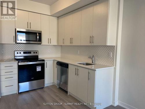 21 - 3409 Ridgeway Drive E, Mississauga, ON - Indoor Photo Showing Kitchen With Stainless Steel Kitchen